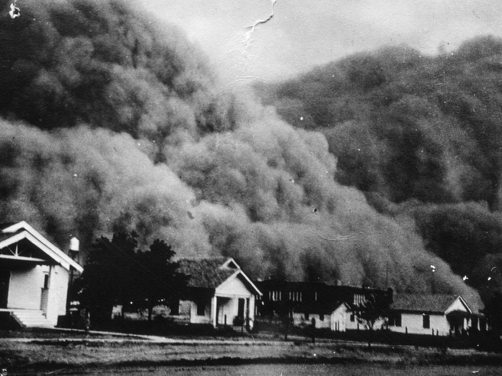 dust-storm-darkens-the-great-plains-national-geographic-society