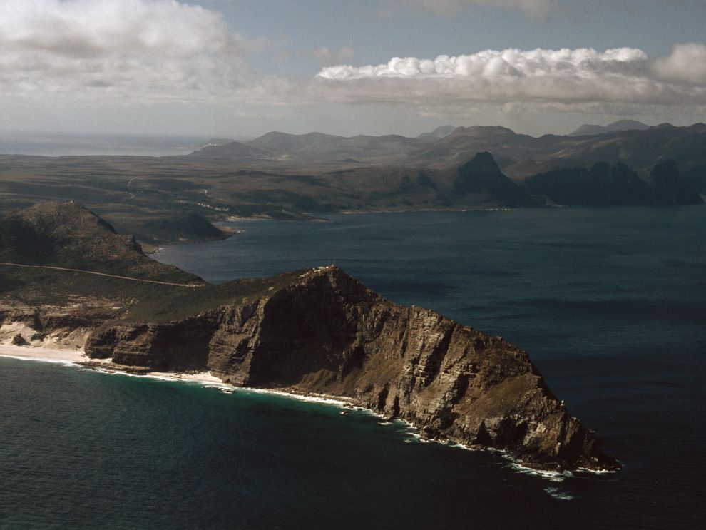 What Is The Definition Of A Cape Landform