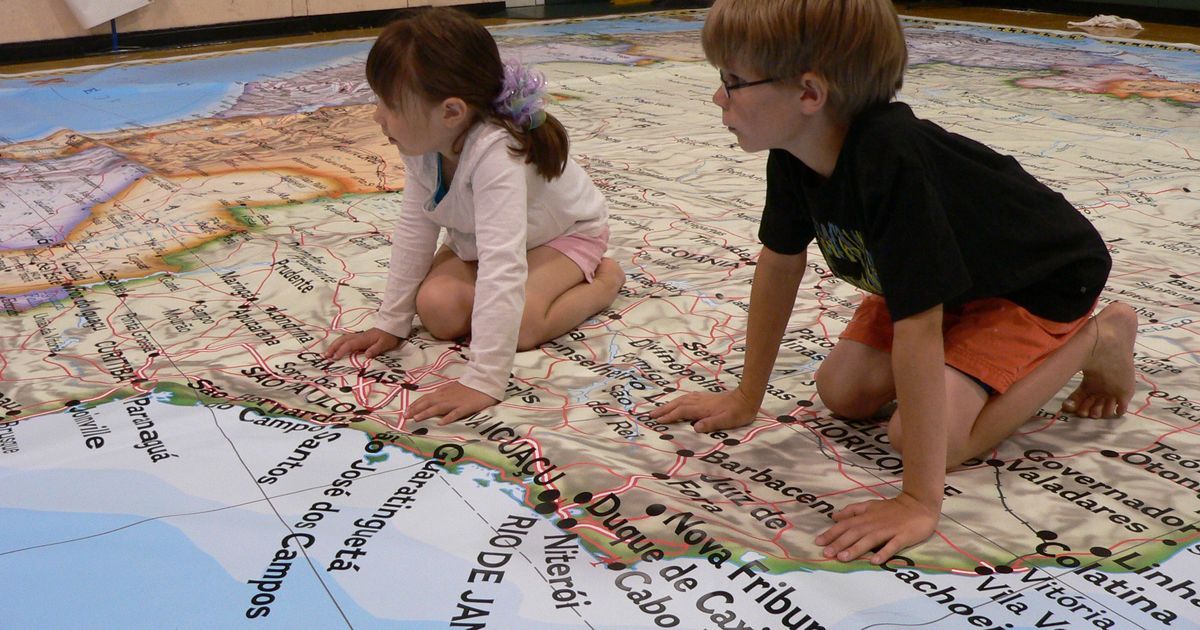 Giant Maps | National Geographic Society