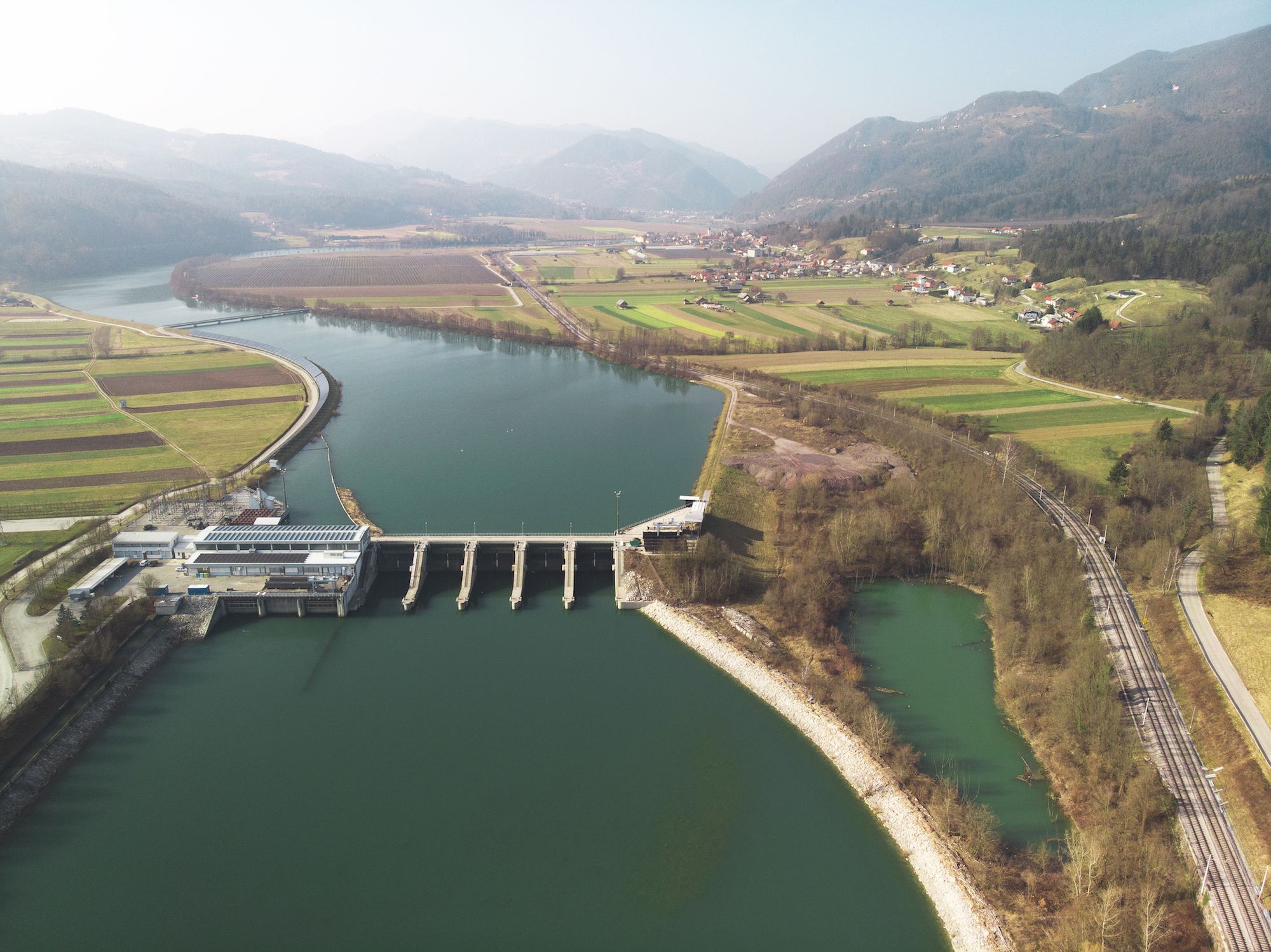 Hydroelectric Energy | National Geographic Society